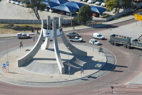 nelsonmandelacircle